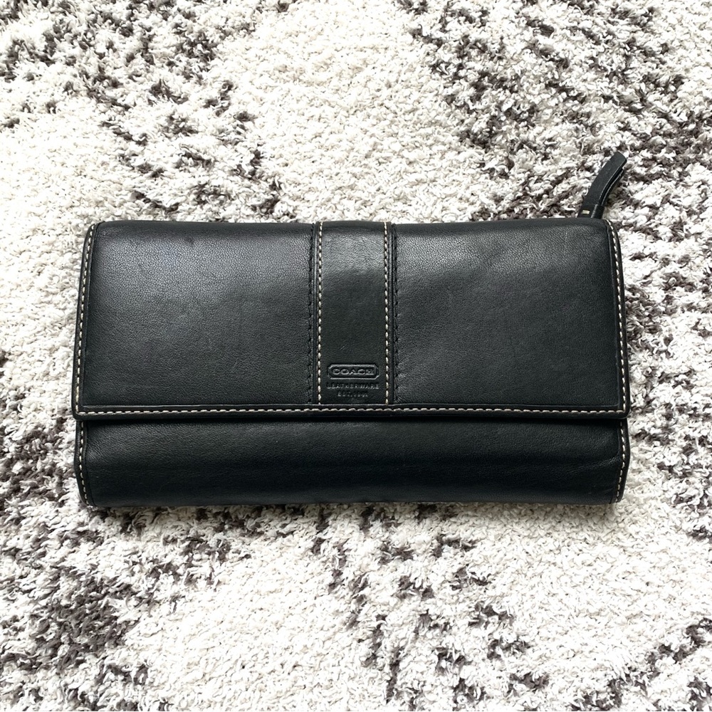 COACH✨Classic Black & Lilac Leather Long Trifold Wallet